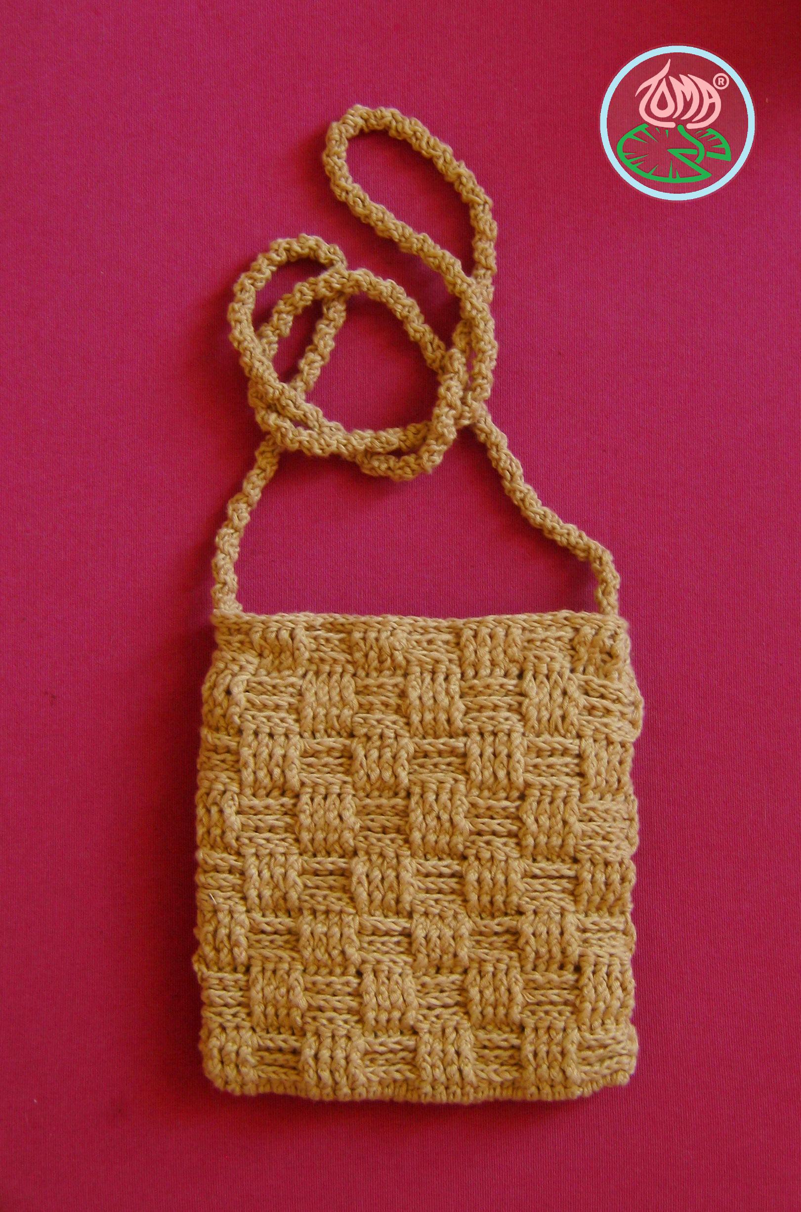 Free Pattern: Crocheted Over the Shoulder Mini Purse – Basketwave crochet | Toma Creations