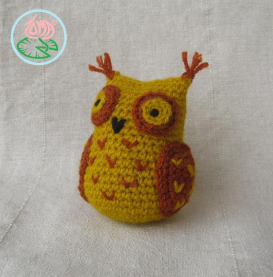 Free Pattern: Amigurumi Sophisticated Owl (© 2013 Toma Creations)